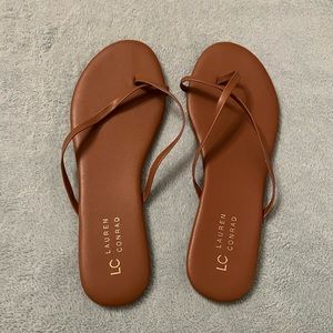 NWOT Lauren Conrad Sandals